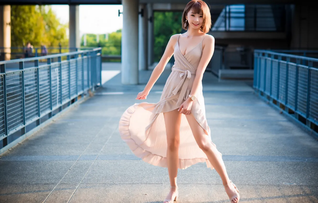 Фото обои девушка, поза, азиатка