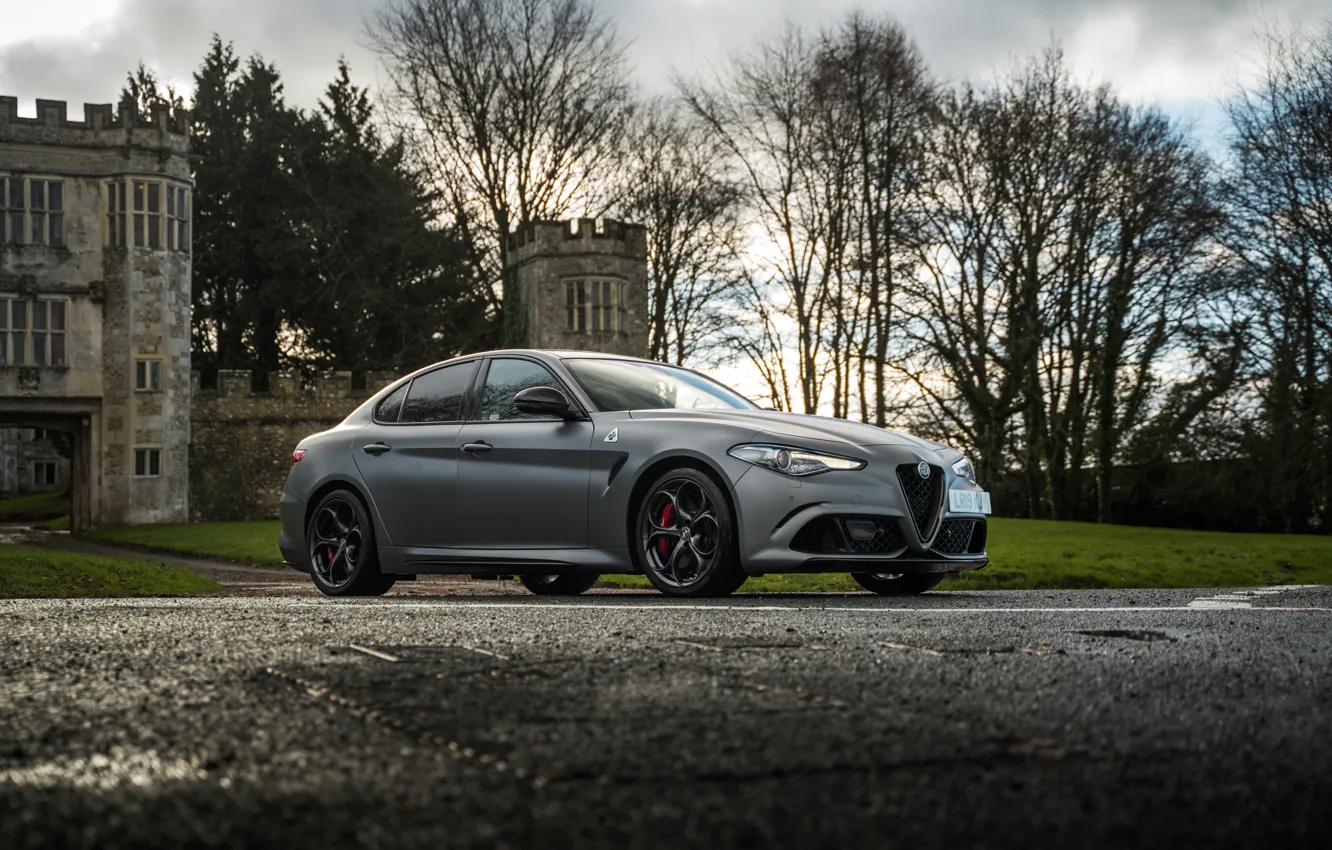 Фото обои car, Alfa Romeo, trees, castle, Giulia, Alfa Romeo Giulia Quadrifoglio NRING