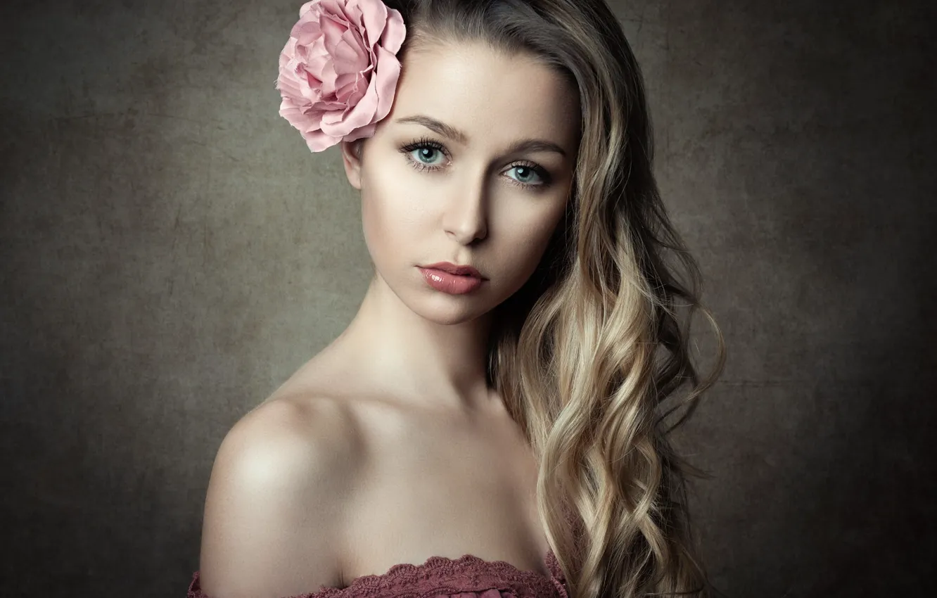 Фото обои портрет, губки, локоны, Theresa, Michael Schnabl