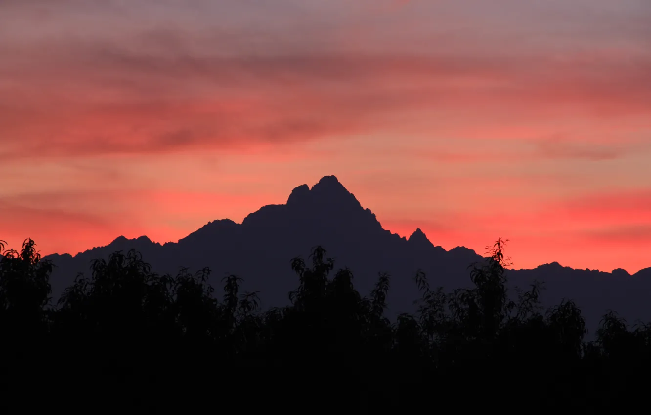 Фото обои twilight, Italy, sunset, dusk, silhouette, Piemonte, Cottian Alps, Monviso