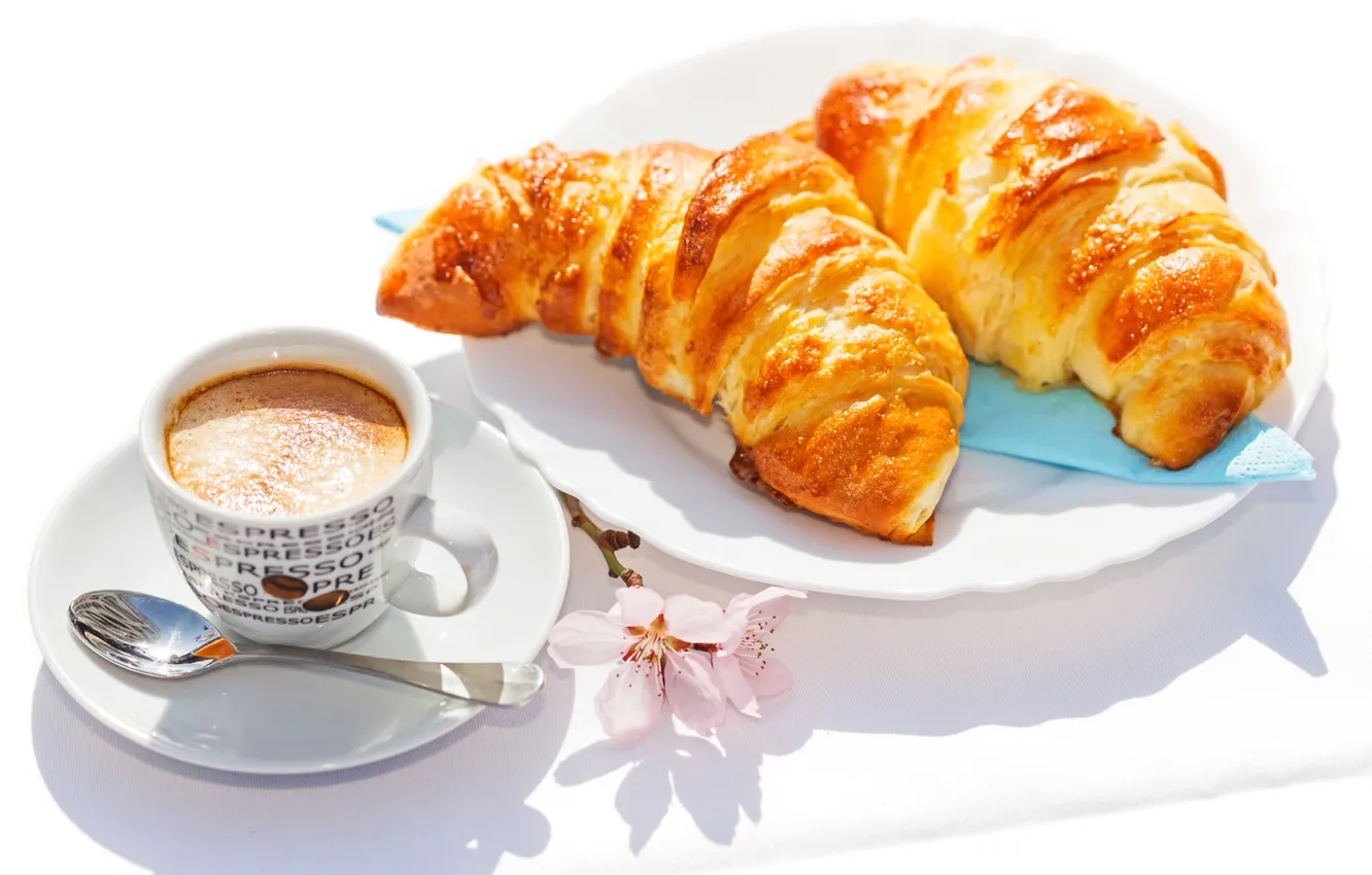 Фото обои кофе, завтрак, выпечка, cup, coffee, круассаны, croissant, breakfast