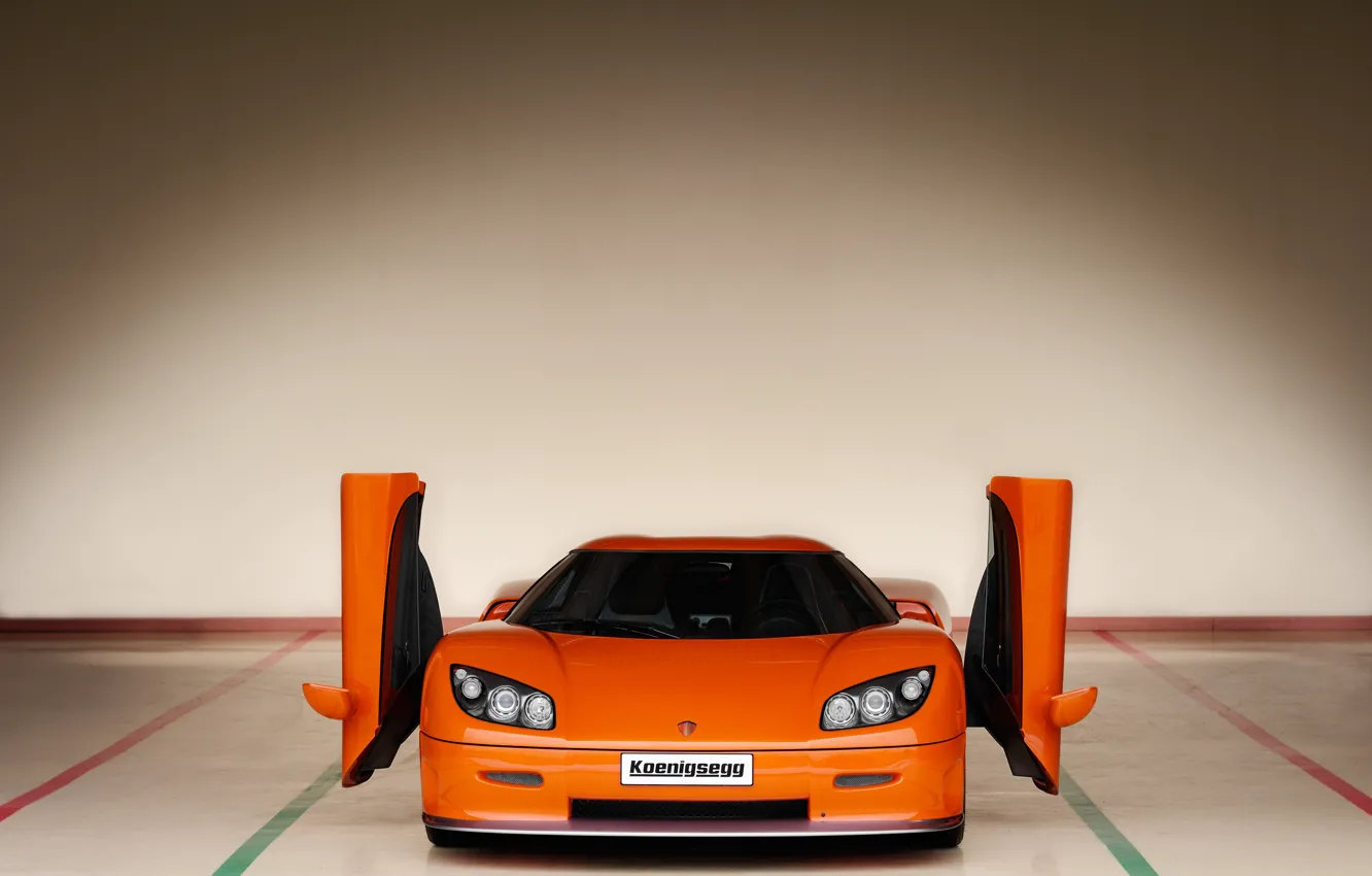 Фото обои оранжевый, Koenigsegg, суперкар, orange, front view, CCR, Koenigsegg CCR, opened doors