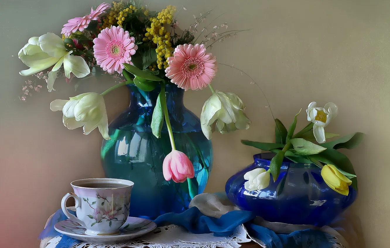 Фото обои цветы, букет, чашка, натюрморт