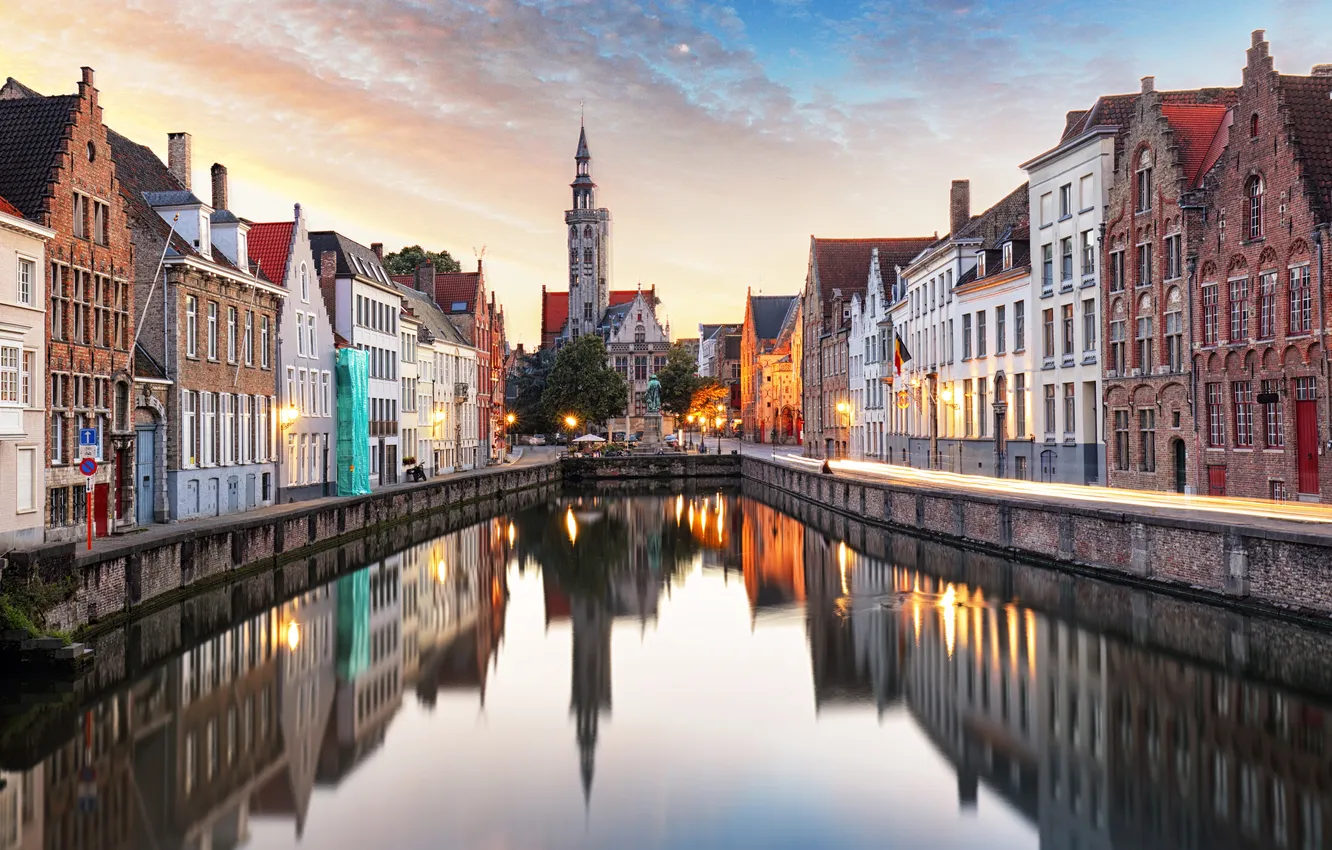 Фото обои city, europe, cityscape, church, channel, canal, culture, bruges