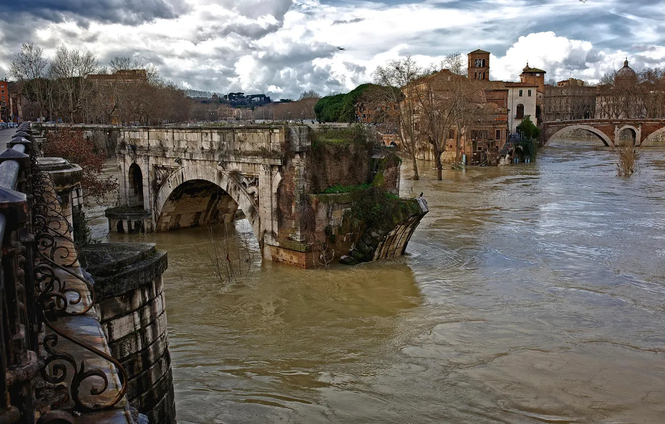 Фото обои Рим, Италия, старый, руины, римский мост, древний, Тибр, потоки воды