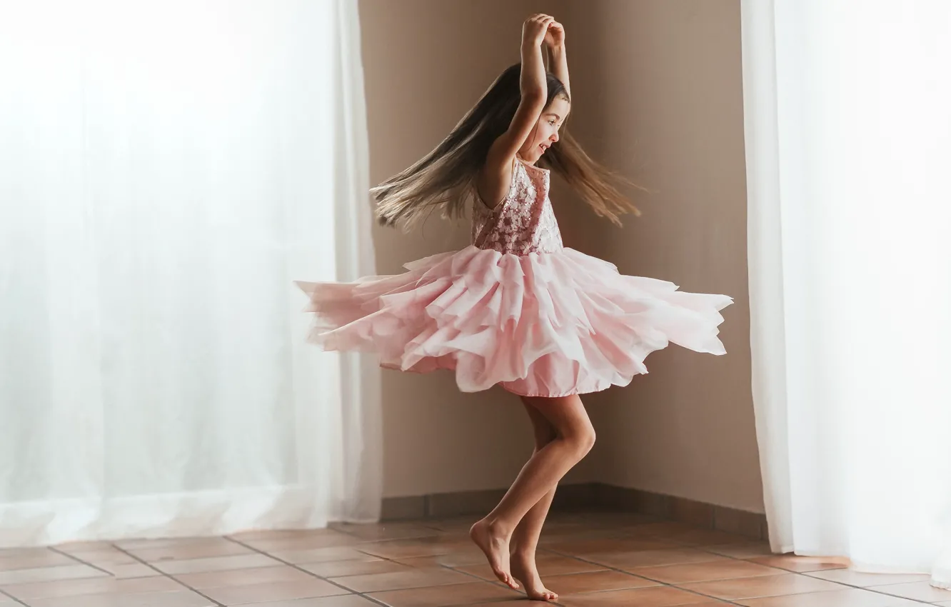 Фото обои фон, танец, девочка