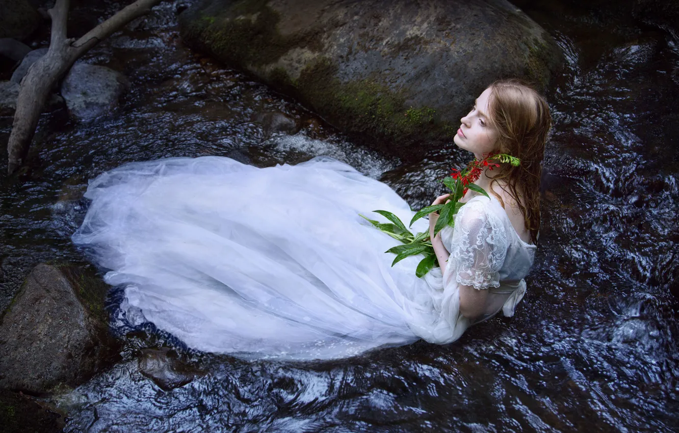 Фото обои цветок, девушка, река, настроение, ситуация, платье