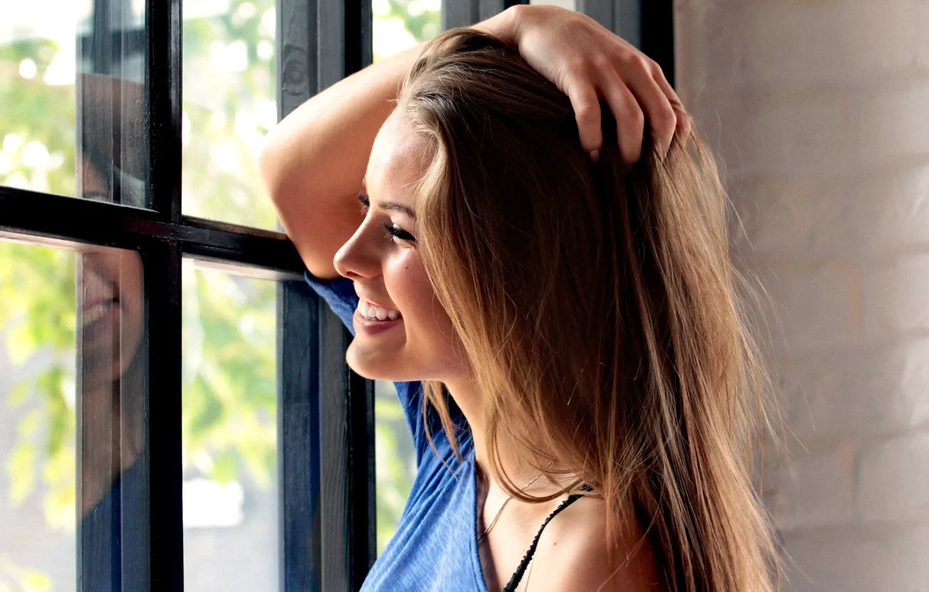 Фото обои hair long, стекло, отражение, double glazing, makeup, волосы длинные, window, girl