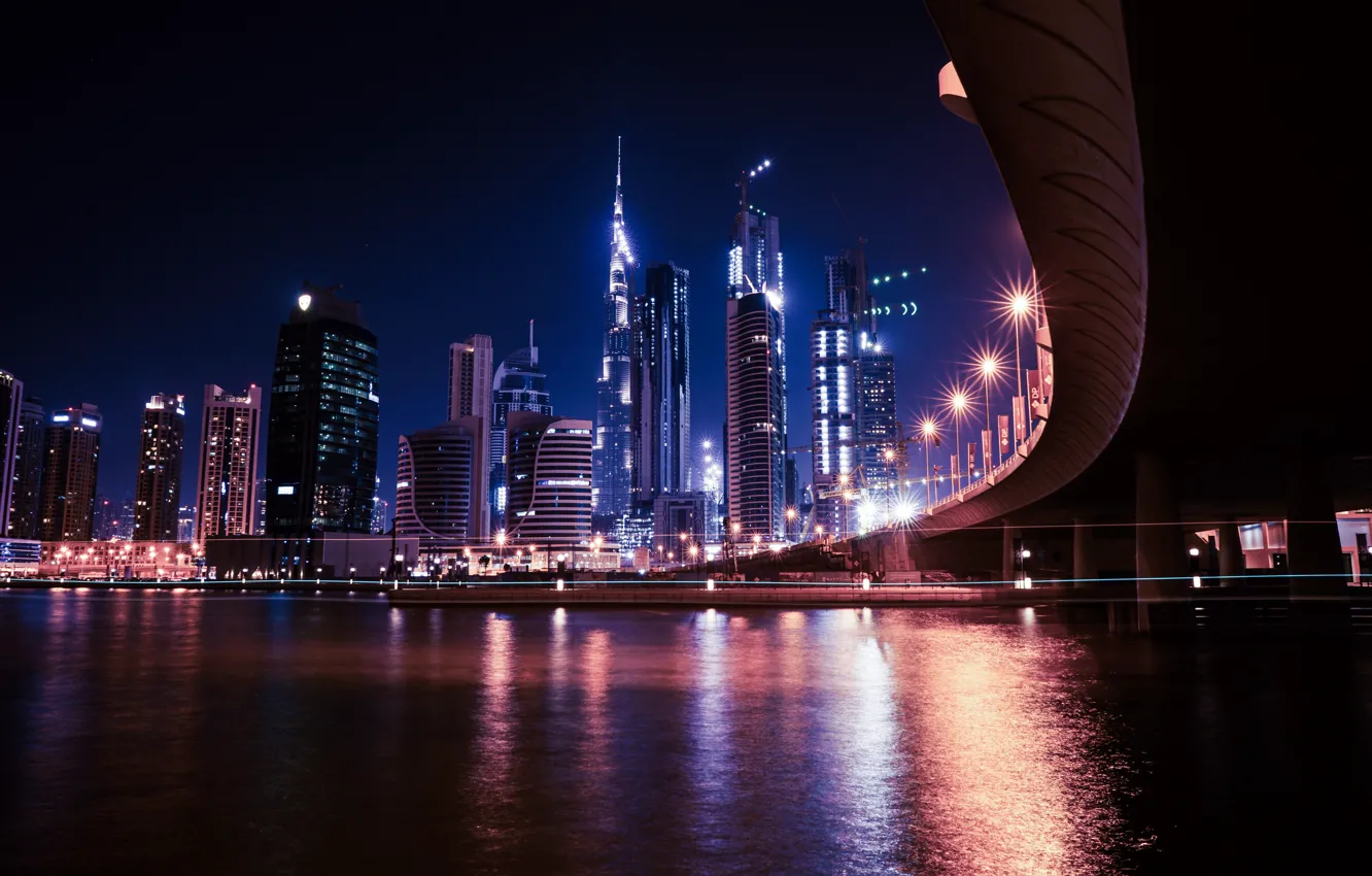 Фото обои вода, ночь, мост, огни, небоскребы, Дубай, Dubai, Arab Emirates