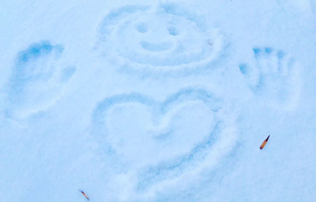 Фото обои Зима, Сердце, Снег, Улыбка
