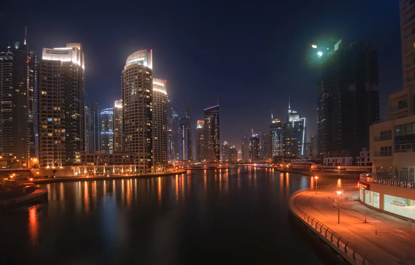 Фото обои вода, ночь, город, огни, небоскребы, Дубаи