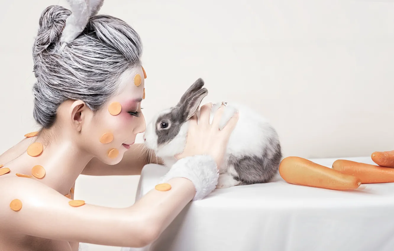 Фото обои девушка, морковка, кролик