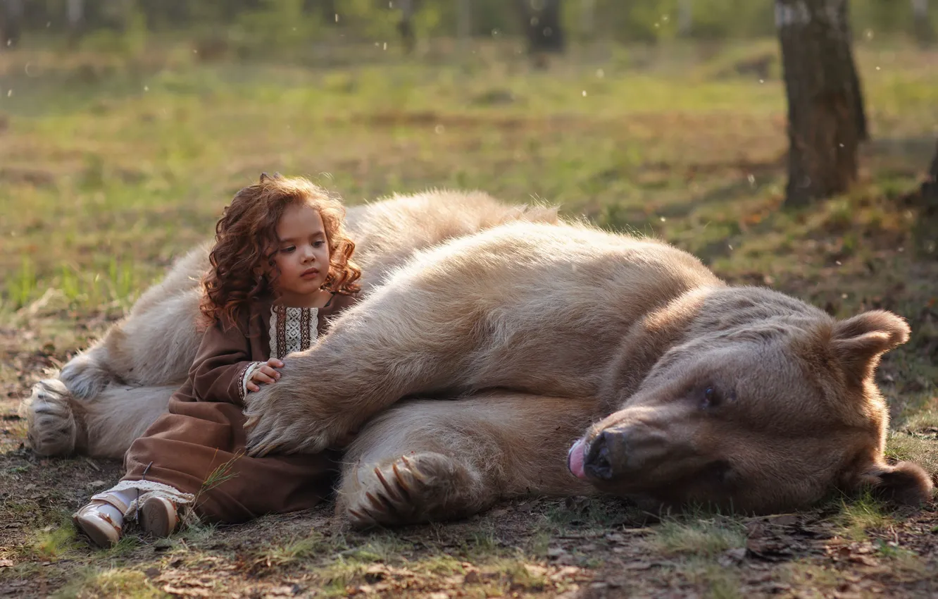 Фото обои природа, животное, хищник, медведь, девочка, малышка, ребёнок, Оксана Сироштан