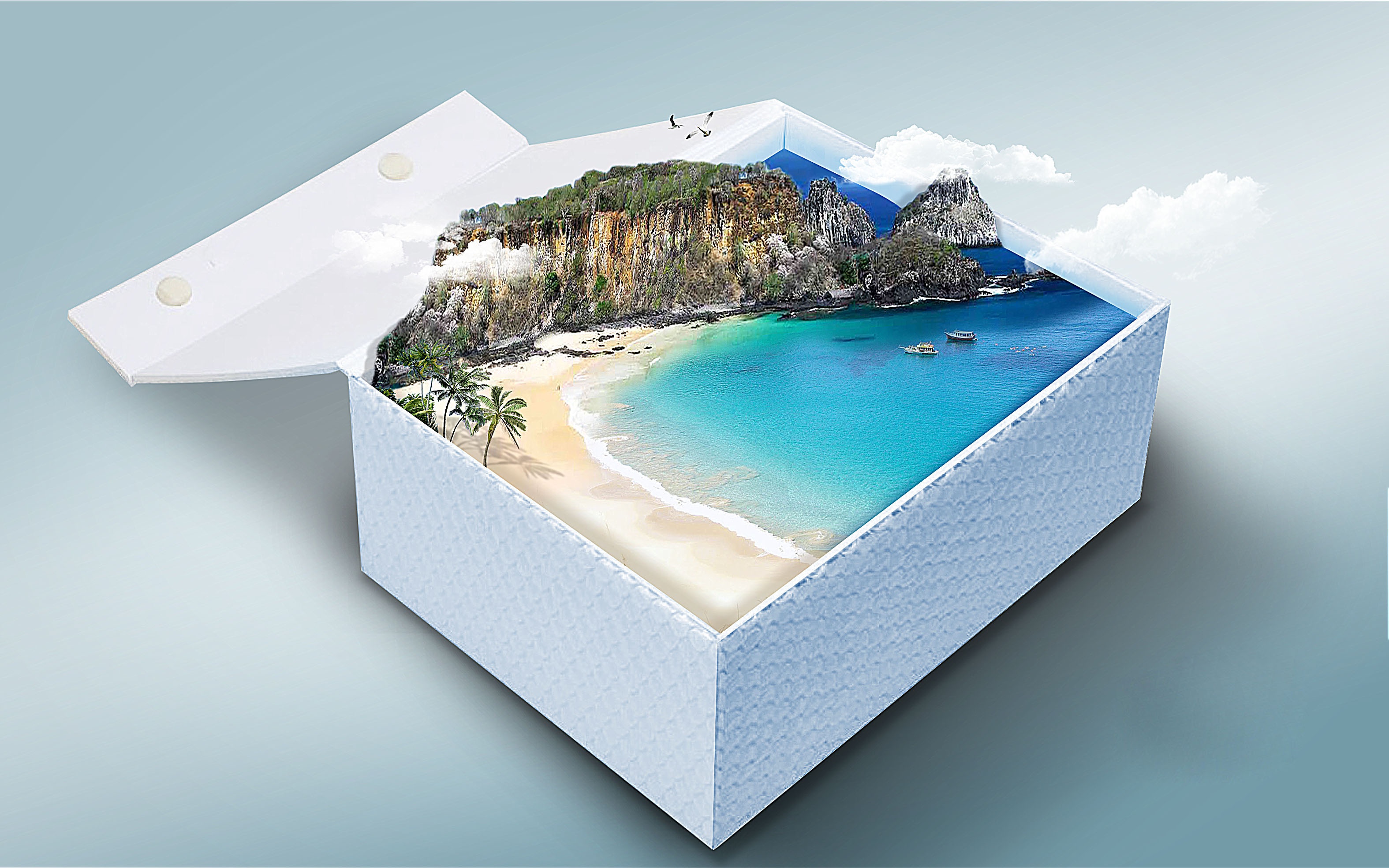 Box island. Море в подарок. Остров подарков. Коробка в море. Сувениры связанные с морем.