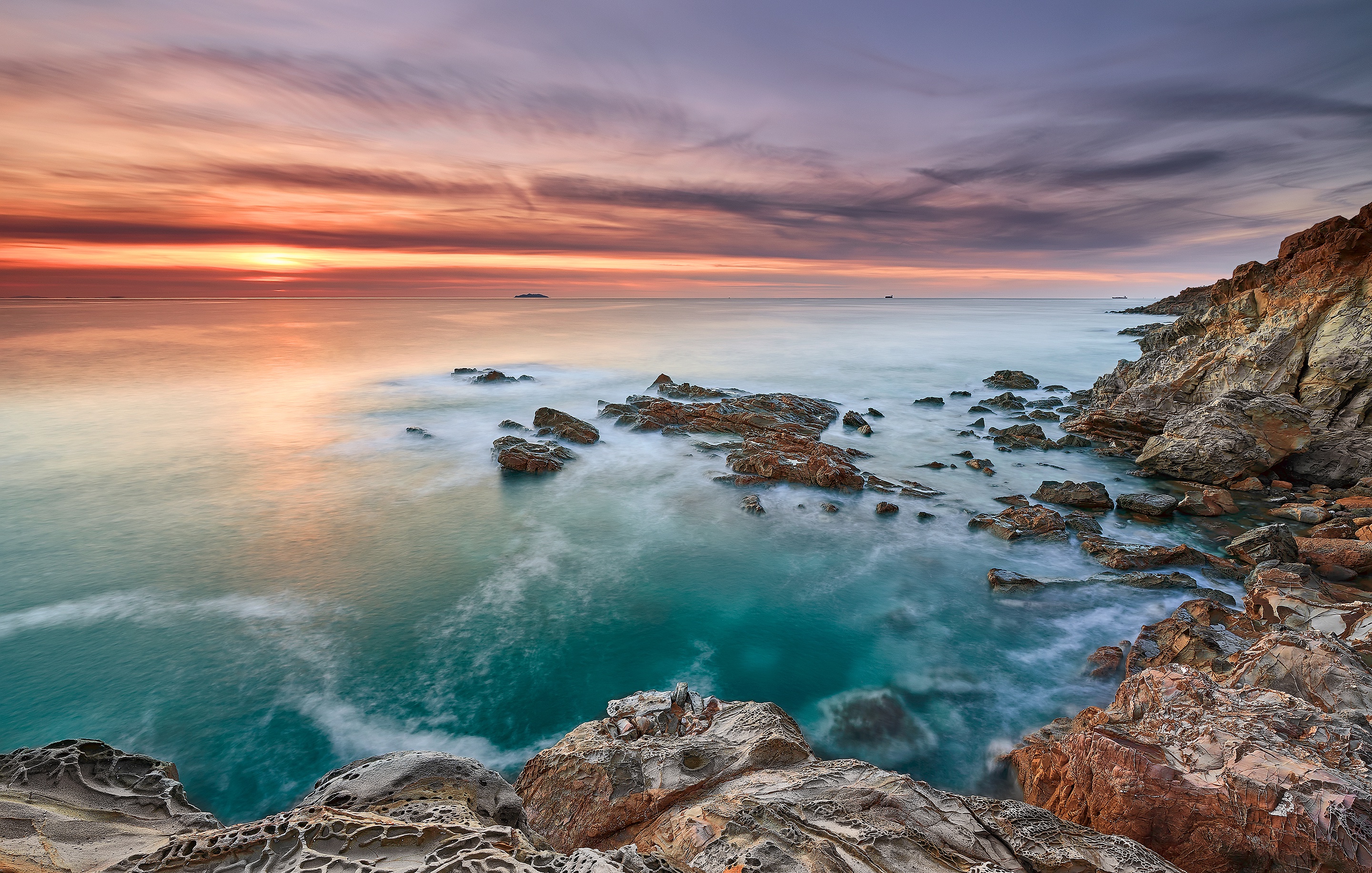 Морской нд. Морской пейзаж. Красивая природа море. Красивый вид на море. Морской пейзаж картинки.