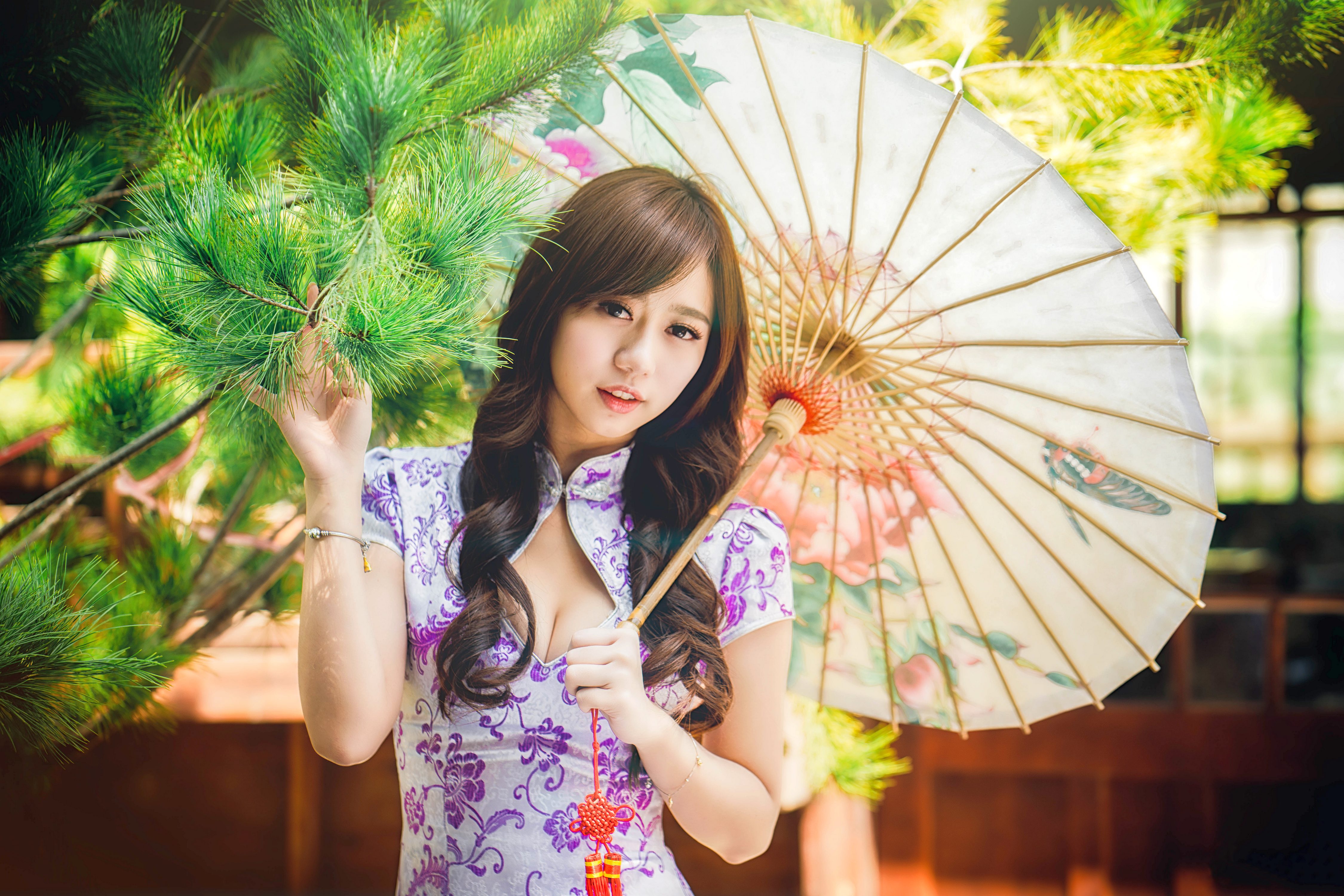 Видео красивых японских девушек. Японская девушка. Красивые японки. Красивые японские девушки. Японка с зонтом.