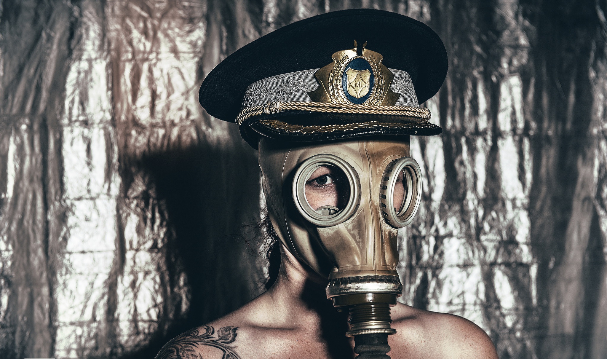 Gas Mask Kink