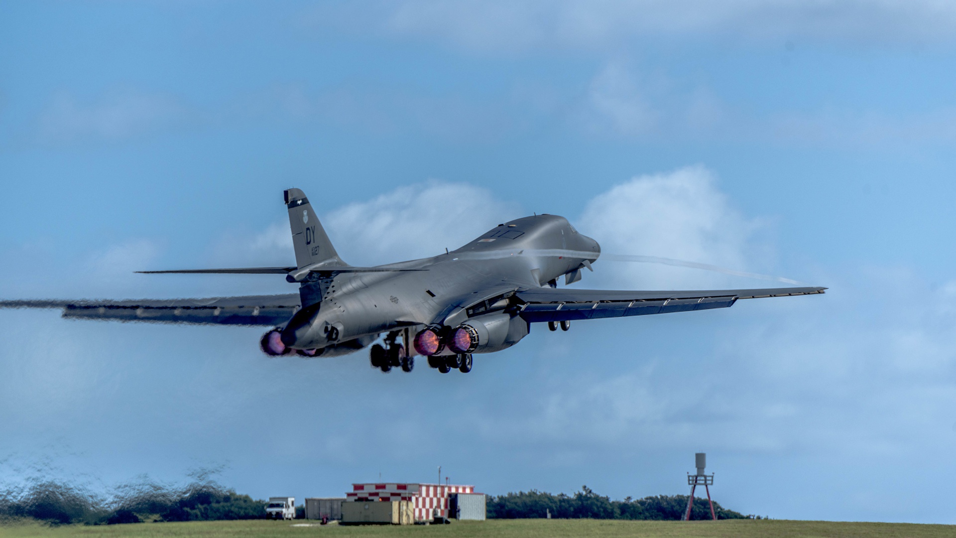 стратегические бомбардировщики ввс сша b-1b. б1 лансер бомбардировщик. стратегические бомбардировщики ввс сша b-1b. стратегический бомбардировщик сша b 1b lancer. Rockwell b-1b lancer.