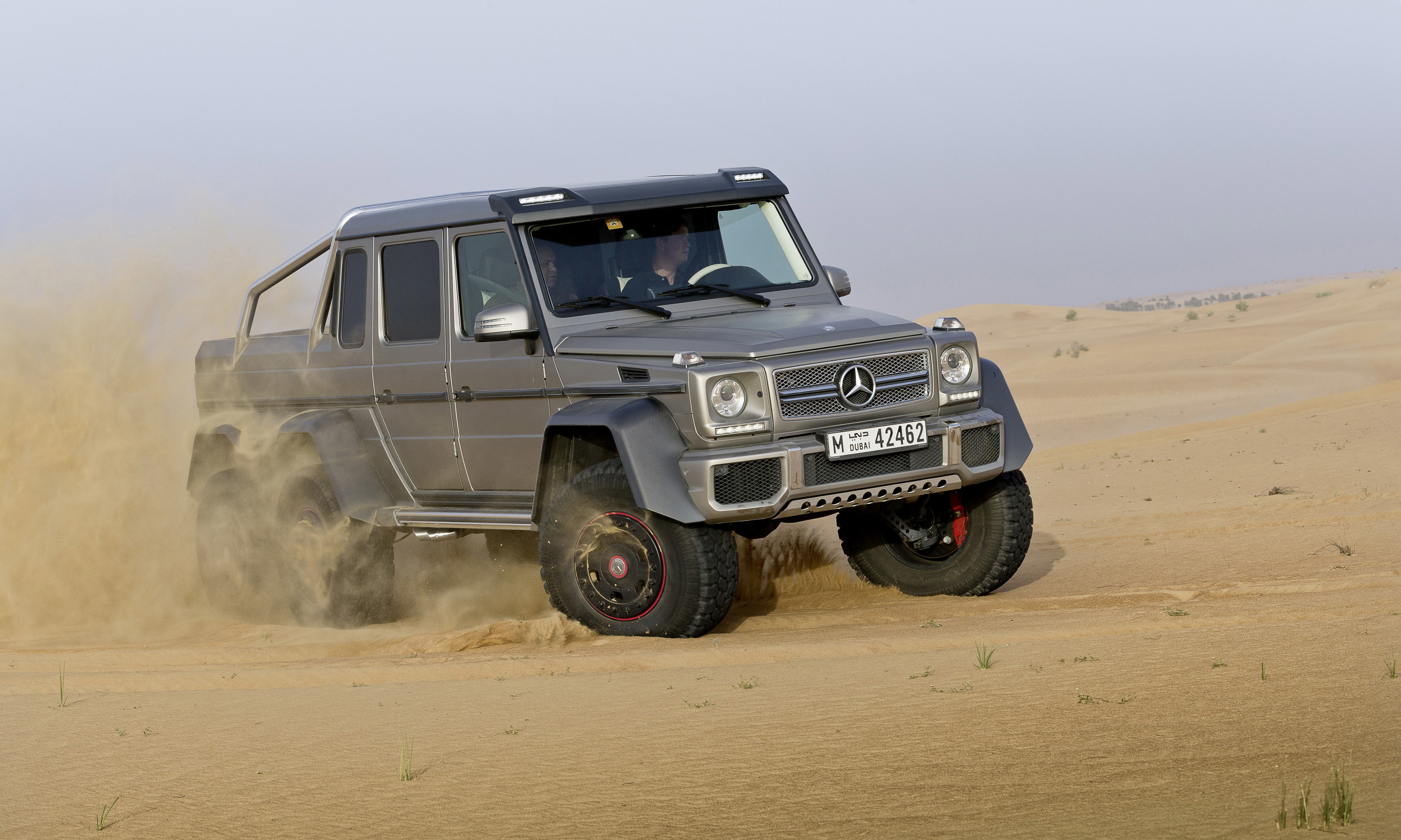 6 6 самая 1. Mercedes-Benz g63 AMG 6x6. Mercedes g63 AMG 6x6. Mercedes-Benz g 63 AMG 6x. 2014 Mercedes-Benz g63 AMG 6x6.